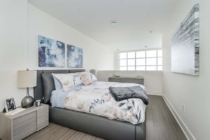 arrow lofts 708 bedroom
