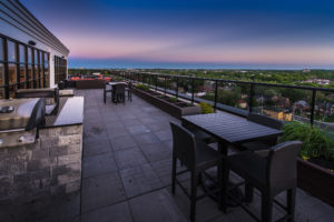 arrow lofts rooftop patio